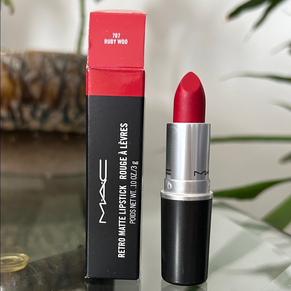 MAC Ruby Woo